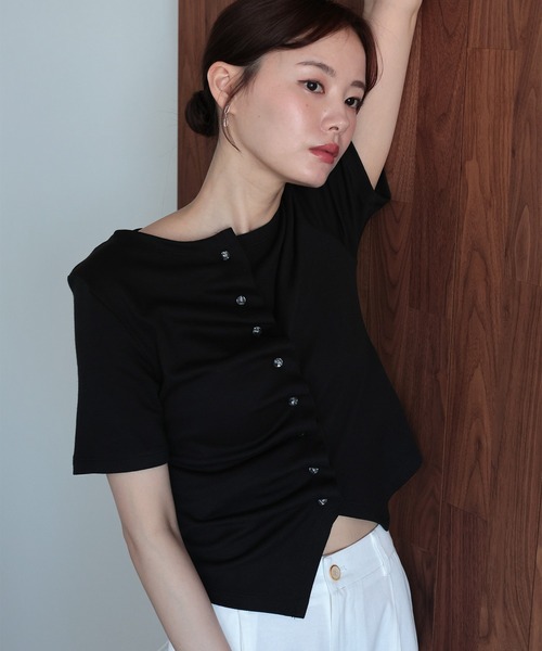 J by blue(ジェイバイブルー)の「《新色追加》フロントギャザーリブカットソー(Tシャツ/カットソー・レディース・ブラック/ブルー/オフホワイト/ブラウン・MEDIUM)」の21枚目の写真