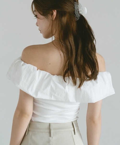 VANNIE U(ヴァニーユー)の「2wayフリルオフショルダーカットソー(バレッタ/ヘアクリップ・レディース・ピンク/ホワイト・FREE)」の8枚目の写真