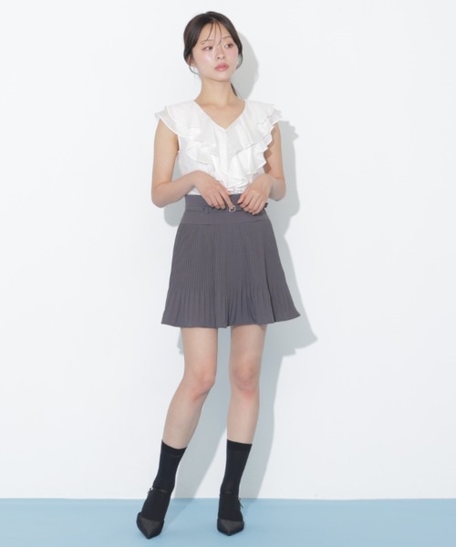 JILL by JILL STUART(ジルバイジルスチュアート)の「ベルト付きプリーツミニスカート(スカート・レディース・ベージュ系その他/グレー/ブラウン・FREE)」の6枚目の写真