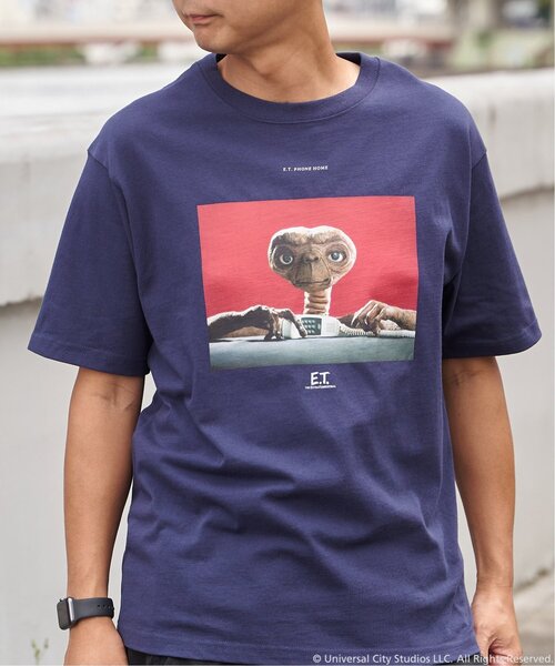 VENCEEXCHANGE(ヴァンスエクスチェンジ)の「『 E.T. 』デザイン フォトプリントTシャツ(Tシャツ/カットソー・メンズ・ホワイト/サックスブルー/ネイビー・M/L/LL/S)」の1枚目の写真