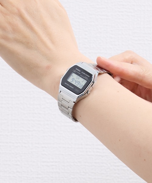 CASIO(カシオ)の「CASIO カシオ:CASIO CLASSIC A158WEA(アナログ腕時計・レディース・ネイビー/ブラック/シルバー・FREE)」の17枚目の写真