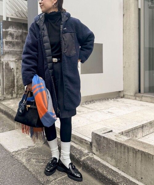 NOLLEY’S（ノーリーズ）の「◇【WEB限定】【TAION/タイオン】ボア×ダウンフードロングダ(リバーシブル)（ダウンジャケット/コート・レディース・ネイビー/ブラック・S/M）」の16枚目の写真