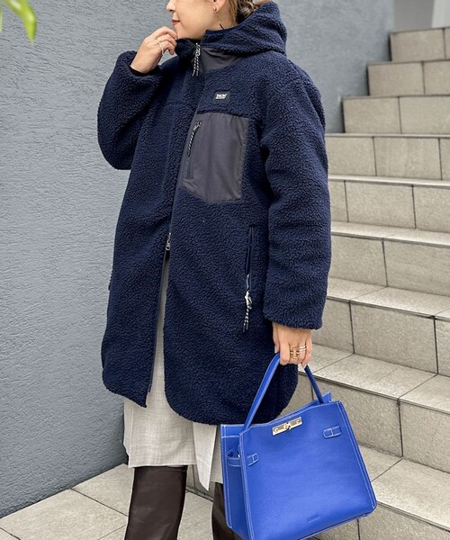 NOLLEY’S（ノーリーズ）の「◇【WEB限定】【TAION/タイオン】ボア×ダウンフードロングダ(リバーシブル)（ダウンジャケット/コート・レディース・ネイビー/ブラック・S/M）」の21枚目の写真