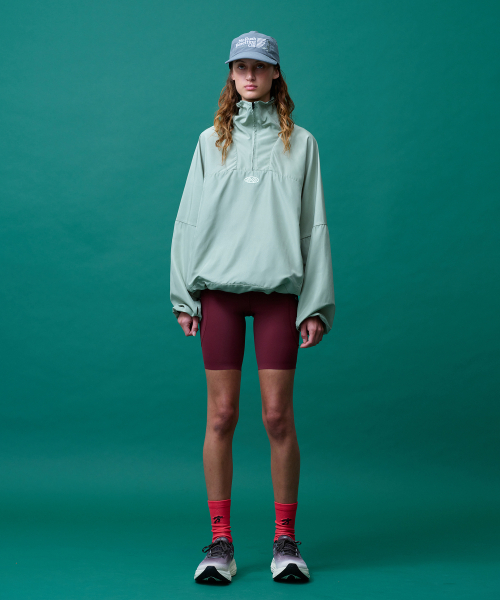 MENASOO(ミナス)の「Unisex Easy Move Half Zip_Mint(ナイロンジャケット・レディース・ミント・1/2)」の2枚目の写真