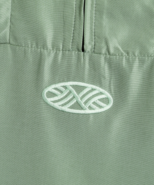 MENASOO(ミナス)の「Unisex Easy Move Half Zip_Mint(ナイロンジャケット・レディース・ミント・1/2)」の14枚目の写真