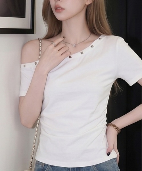 gossip!ロサンゼルス(ゴシップロサンゼルス)の「【Y2Kガーリー】 アンバランスショルダーTシャツ(Tシャツ/カットソー・レディース・ブラック/ホワイト・M)」の12枚目の写真