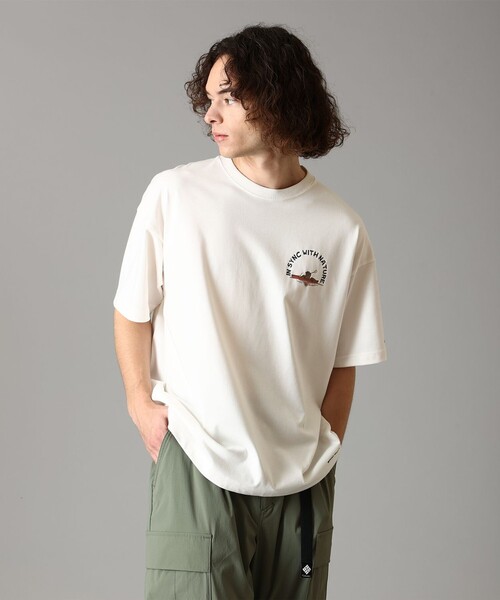 Columbia(コロンビア)の「UVカット 速乾 Columbia/ レイクトゥアベニュー グラフィック ショートスリーブTシャツ /コロンビア(Tシャツ/カットソー・メンズ・ネイビー/ホワイト系その他2/オレンジ系その他/ホワイト系その他/ブルー系その他/ホワイト/イエロー系その他/イエロー/ヘザーグレー/オレンジ・S/L/XL/M)」の4枚目の写真