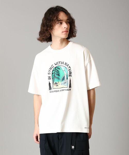 Columbia(コロンビア)の「UVカット 速乾 Columbia/ レイクトゥアベニュー グラフィック ショートスリーブTシャツ /コロンビア(Tシャツ/カットソー・メンズ・ネイビー/ホワイト系その他2/オレンジ系その他/ホワイト系その他/ブルー系その他/ホワイト/イエロー系その他/イエロー/ヘザーグレー/オレンジ・S/L/XL/M)」の16枚目の写真