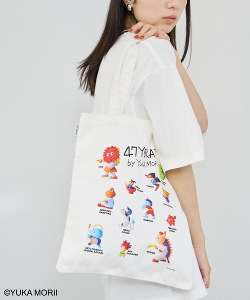 Mac-House(マックハウス)の「【47YOKAI /47ようかい】キャラクターいっぱいトートバッグ(トートバッグ・メンズ・ホワイト・FREE)」の1枚目の写真