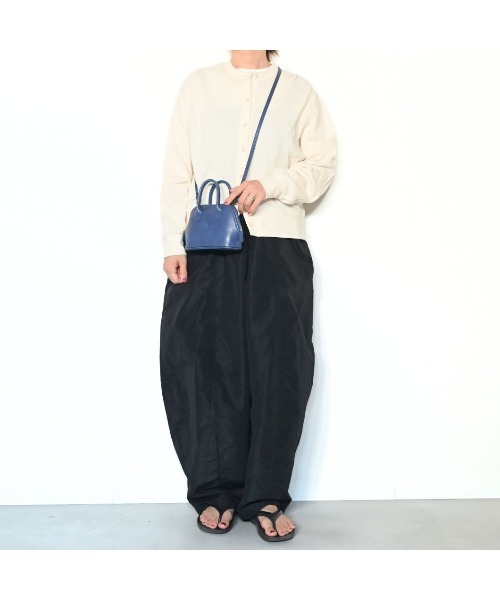 CLEDRAN(クレドラン)の「【本革 軽量 ショルダー取り外し可能】CL4047 LISSE MICRO 2WAY BOSTON(ボストンバッグ・レディース・ベージュ/ブルー/チョコ/ブラック・FREE)」の15枚目の写真