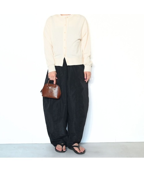 CLEDRAN(クレドラン)の「【本革 軽量 ショルダー取り外し可能】CL4047 LISSE MICRO 2WAY BOSTON(ボストンバッグ・レディース・ベージュ/ブルー/チョコ/ブラック・FREE)」の14枚目の写真