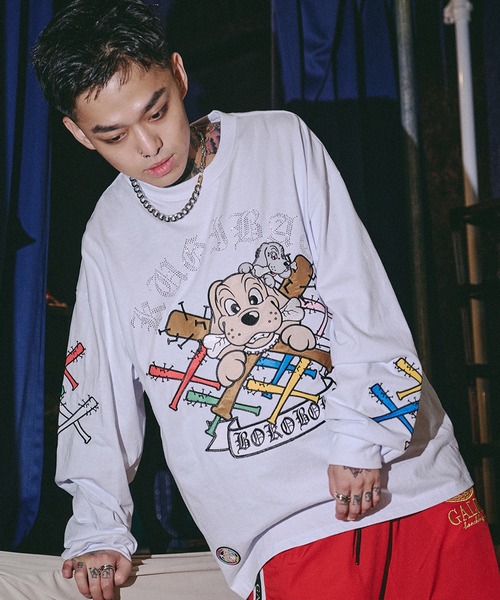 GALFY(ガルフィー)の「【GALFY/ガルフィー】釘バットHERTS ロンTee(Tシャツ/カットソー・メンズ・ホワイト/ブラック/グレー系カモフラージュ・M/L/XL)」の1枚目の写真