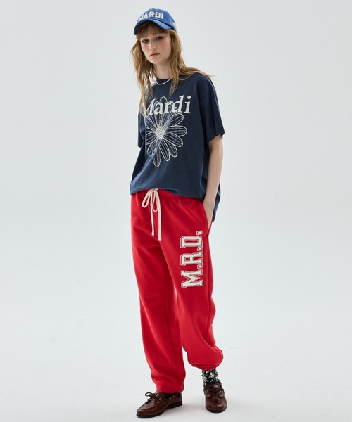 Mardi Mercredi(マルディメクルディ)の「TSHIRT FLOWERMARDI PIGMENT WASHING / Tシャツ フラワー マルディ ピグメント ウォッシング(Tシャツ/カットソー・レディース・ネイビー/ピンク/ブラウン・FREE)」の11枚目の写真