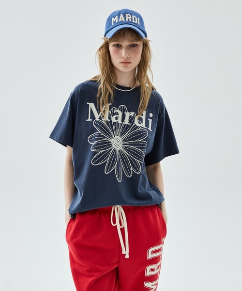 Mardi Mercredi(マルディメクルディ)の「TSHIRT FLOWERMARDI PIGMENT WASHING / Tシャツ フラワー マルディ ピグメント ウォッシング(Tシャツ/カットソー・レディース・ネイビー/ピンク/ブラウン・FREE)」の8枚目の写真