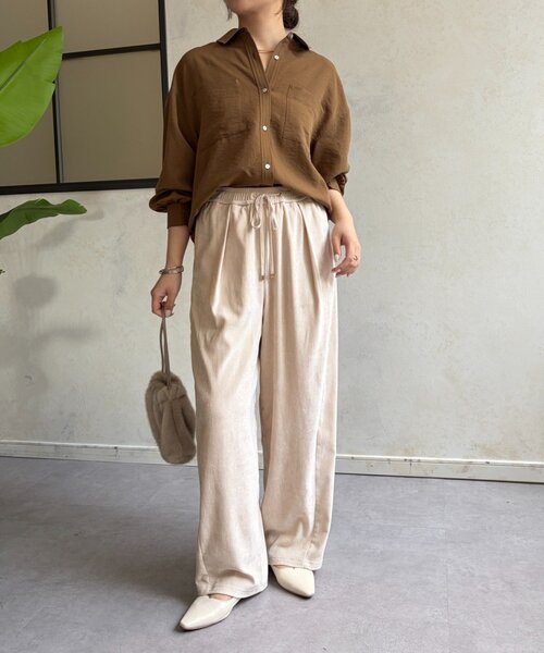 Jena espace merveilleux(ジェナ エスパスメルヴェイユ)の「トロミタックインシャツ(シャツ/ブラウス・レディース・オレンジ/カーキ/アイボリー・FREE)」の11枚目の写真