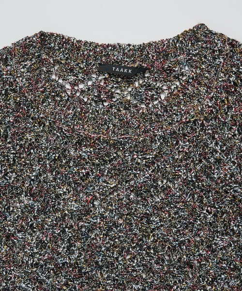 STUDIOUS(ステュディオス)の「MULTI-COLORED SWEATER(ニット/セーター・メンズ・ブラック/マルチ/グリーン・2/3)」の8枚目の写真