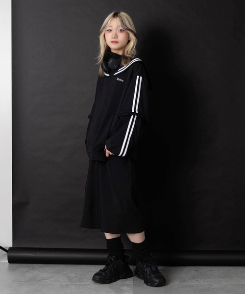 Whinny(ホワイニー)の「Whinny/【2026夏新作♪】未来的カリスマセーラージャージ(ブルゾン・レディース・ネイビー/ホワイト/ブラック・FREE)」の15枚目の写真