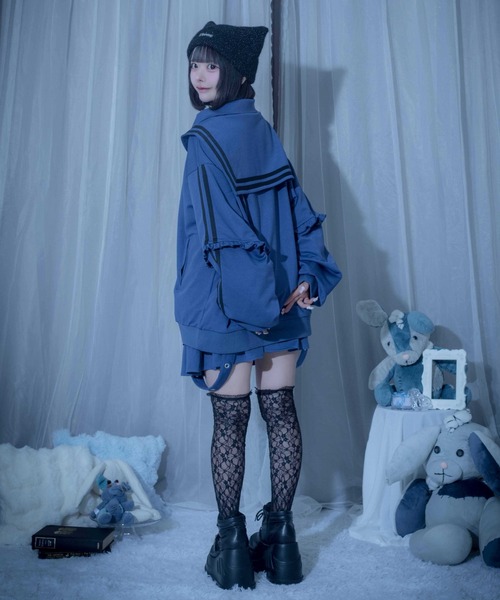 Whinny(ホワイニー)の「Whinny/【2026夏新作♪】未来的カリスマセーラージャージ(ブルゾン・レディース・ネイビー/ホワイト/ブラック・FREE)」の22枚目の写真