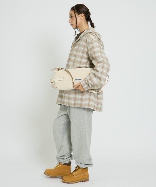 OUTDOOR PRODUCTS（アウトドアプロダクツ）の「【OUTDOOR PRODUCTS / アウトドアプロダクツ】バックルベルト ショルダーバッグ（ショルダーバッグ・レディース・ブラウン/ブラック/カーキ/アイボリー・フリー）」の21枚目の写真