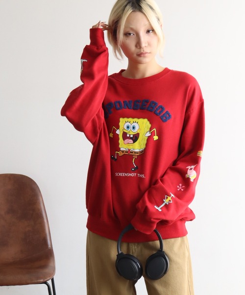 CORPUS TOKYO(コーパス トーキョー)の「【SpongeBob/スポンジボブ】サガラ刺繍 ロゴ トレーナー(スウェット・メンズ・ライトグレー/ブルー/レッド/ブラック・LL/L)」の4枚目の写真