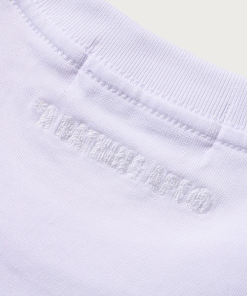 A BATHING APE（アベイシングエイプ）の「LINE CAMO FLAG LABEL POCKET LS TEE（Tシャツ/カットソー・メンズ・ホワイト/ブラック・X-LARGE/MEDIUM/XX-LARGE/SMALL/LARGE）」の7枚目の写真