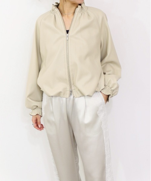 Marilyn Moon(マリリンムーン)の「pearl hem lace flare shirt(ブルゾン・レディース・ブラウン/ブラック/アイボリー・FREE)」の21枚目の写真