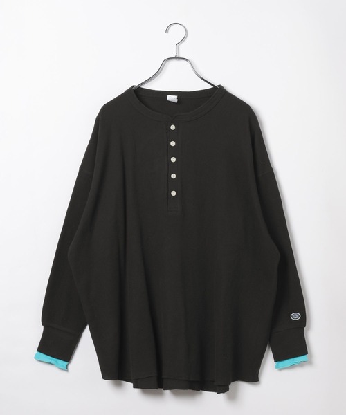 DISCUS ATHLETIC（ディスカス　アスレチック）の「【DISCUS ATHLETIC】配色ワッフルヘンリーロンＴ[WEB限定]（Tシャツ/カットソー・レディース・ブラック/グレー・MEDIUM）」の2枚目の写真