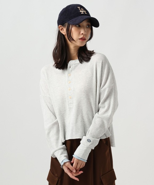 DISCUS ATHLETIC（ディスカス　アスレチック）の「【DISCUS ATHLETIC】配色ワッフルヘンリーロンＴ[WEB限定]（Tシャツ/カットソー・レディース・ブラック/グレー・MEDIUM）」の9枚目の写真