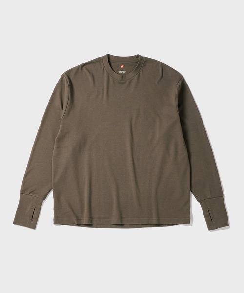 BIOTOP（ビオトープ）の「【Hanes for BIOTOP】NEW Comfort Crew Neck Pullover with Thumbhole（Tシャツ/カットソー・メンズ・ホワイト/ブラック/ダークブラウン・S/M/L/XL）」の6枚目の写真