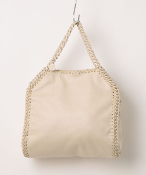 STELLA McCARTNEY(ステラマッカートニー)の「Falabella Mini Tote Bag / ファラベラ ミニ エナメル トートバッグ(ショルダーバッグ・レディース・ベージュ・ONE SIZE)」の1枚目の写真