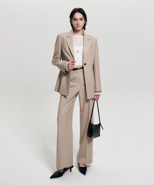 LOOKAST(ルックキャスト)の「KIKO ワイドスラックス / KIKO WIDE SLACKS_2colors(その他パンツ・レディース・ベージュ・SMALL/MEDIUM)」の2枚目の写真