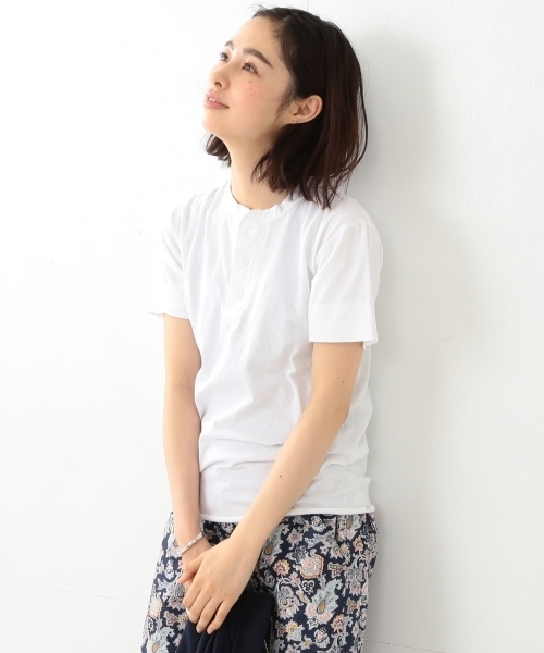 Healthknit（ヘルスニット）の「【FUDGE5月号掲載】Healthknit / ヘンリーネック ショートスリーブ（Tシャツ/カットソー・レディース・ホワイト/ナチュラル/チャコールグレー・ONE SIZE）」の9枚目の写真