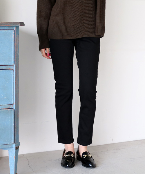 N.(N. Natural Beauty Basic)(エヌエヌナチュラルビューティーベーシック)の「カラースキニー(その他パンツ・レディース・グレー/ブラック・MEDIUM/SMALL)」の1枚目の写真