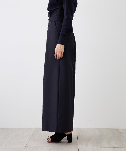 UNITED TOKYO（ユナイテッドトウキョウ）の「バレンシアハイウエストワイドパンツ（スラックス・レディース・ネイビー/マルチ・1/2）」の13枚目の写真