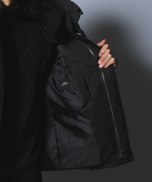 5351 POUR LES HOMMES(ゴーサンゴーイチプールオム)の「コンビネーションショートダウンブルゾン(ダウンジャケット/コート・メンズ・ブラック/ネイビー・44/46/48/50)」の15枚目の写真
