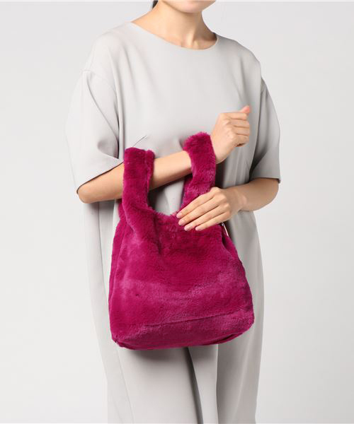 Andemiu（アンデミュウ）の「【ベージュWEB限定】エコファー２ＷＡＹバッグ776868（トートバッグ・ライトブルー/ベージュ/グレー/ピンク・FREE）」の10枚目の写真