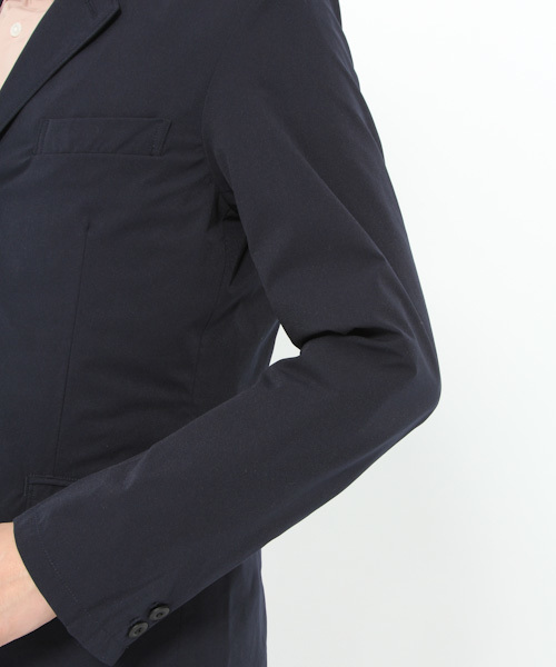 LAKOLE(ラコレ)の「【2WAYストレッチ】ストレージジャケット / LAKOLE(ナイロンジャケット・メンズ・ブラック/ネイビー・LARGE/MEDIUM/SMALL)」の9枚目の写真