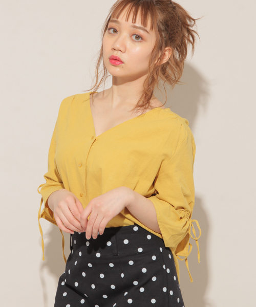 apres jour（アプレジュール）の「キャンディーＶブラウス【ZOZOTOWN限定アイテム】（シャツ/ブラウス・レディース・イエロー/その他/ミント・フリー）」の2枚目の写真