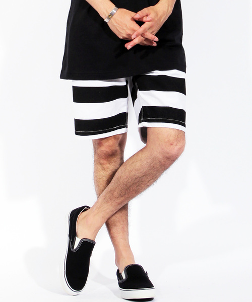 ８(eight)（エイト）の「アロハ柄 ショートパンツ コットン（その他パンツ・メンズ・ホワイト×ブラック/ホワイト×ネイビー/B/C/A・MEDIUM/LARGE/X-LARGE）」の2枚目の写真