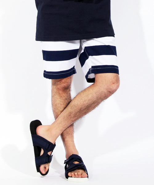 ８(eight)（エイト）の「アロハ柄 ショートパンツ コットン（その他パンツ・メンズ・ホワイト×ブラック/ホワイト×ネイビー/B/C/A・MEDIUM/LARGE/X-LARGE）」の3枚目の写真