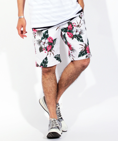 ８(eight)（エイト）の「アロハ柄 ショートパンツ コットン（その他パンツ・メンズ・ホワイト×ブラック/ホワイト×ネイビー/B/C/A・MEDIUM/LARGE/X-LARGE）」の4枚目の写真