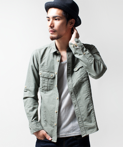 NANO universe（ナノユニバース）の「ガーメントダイOXミリタリー L/S（シャツ/ブラウス・メンズ・アイボリー/ベージュ/オリーブ/カーキ・SMALL/MEDIUM/LARGE/X-LARGE）」の4枚目の写真