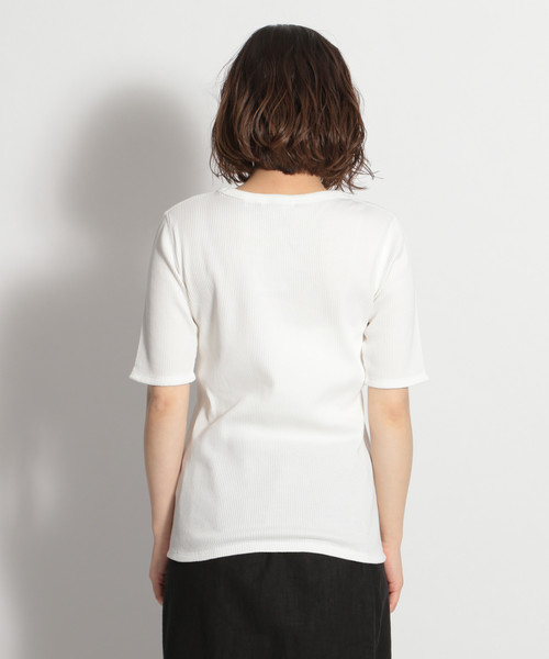 niko and...（ニコアンド）の「細リブフィットプルオーバー（Tシャツ/カットソー・レディース・ブラック/オフホワイト/イエロー/ブルー・MEDIUM/LARGE）」の9枚目の写真