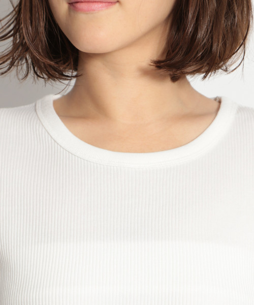 niko and...（ニコアンド）の「細リブフィットプルオーバー（Tシャツ/カットソー・レディース・ブラック/オフホワイト/イエロー/ブルー・MEDIUM/LARGE）」の8枚目の写真