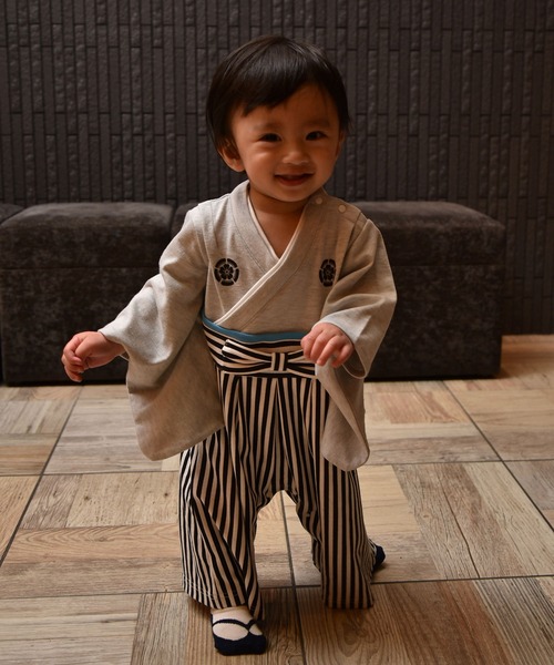 Aenak (アエナック)の「【Aenak/アエナック】羽織はかまロンパース 男の子(ロンパース・キッズ・ホワイト/ブラック/杢グレー・90/80/70/60)」の12枚目の写真