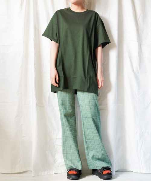 GILDAN(ギルダン)の「/GILDAN/6.0oz Tシャツ(Tシャツ/カットソー・レディース・ホワイト/ブラック/ベージュ/ネイビー/ブラウン/オリーブ/カーキ/グリーン/ワインレッド/ピンク/ライム/オレンジ・SMALL/MEDIUM/LARGE/X-LARGE/XX-LARGE)」の20枚目の写真
