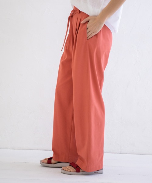 Munich（ミューニック）の「ストレッチトリコット　ワイドパンツ【セットアップ可】（その他パンツ・レディース・ベージュ/ネイビー/ナチュラル/コーラル・S/M/XS）」の5枚目の写真