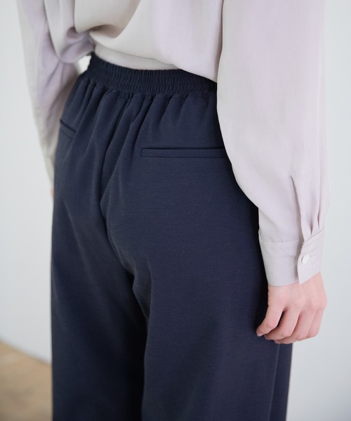 Munich（ミューニック）の「ストレッチトリコット　ワイドパンツ【セットアップ可】（その他パンツ・レディース・ベージュ/ネイビー/ナチュラル/コーラル・S/M/XS）」の6枚目の写真