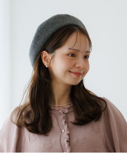 flower(フラワー)の「ベーシックウールベレー(ハンチング/ベレー帽・レディース・ベージュ/グレー/ピンク/ブラック/アイボリー・FREE)」の1枚目の写真