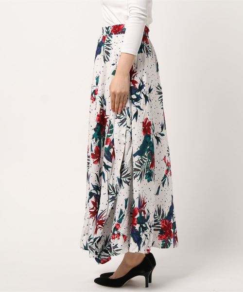 チャイハネ（チャイハネ）の「【チャイハネ】フラワードット柄ロングスカート（スカート・レディース・ホワイト/ブラック/ベージュ・FREE）」の18枚目の写真